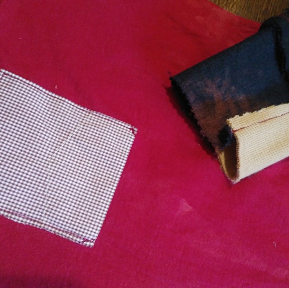 Tee shirt / SOLD - Picture 4 of 4